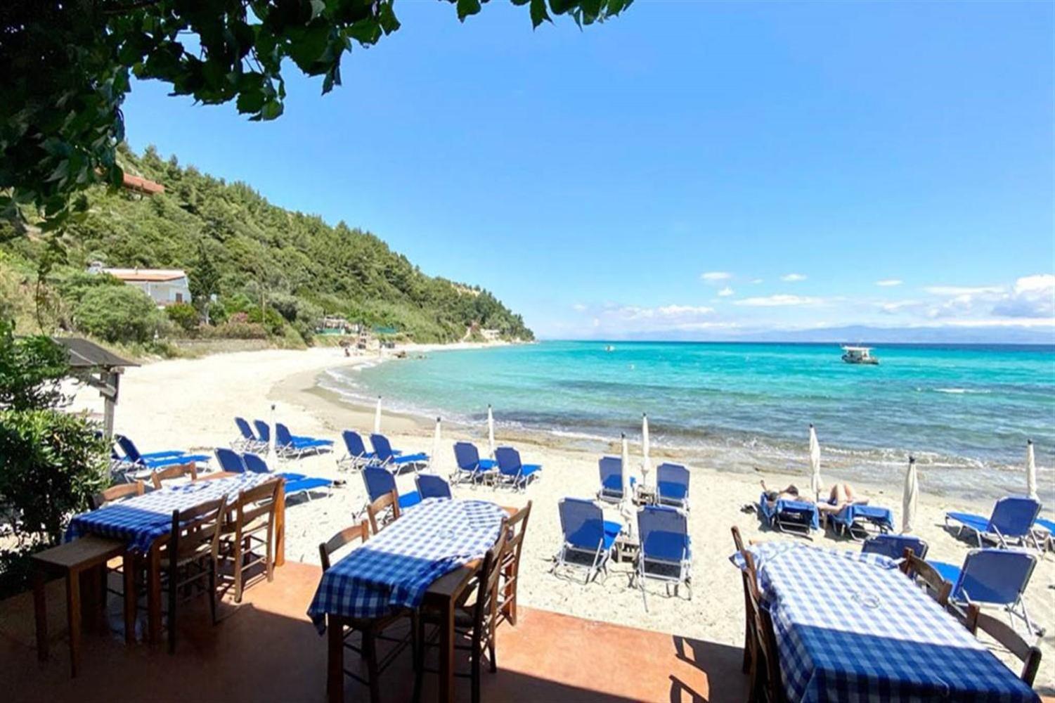 Afitos Guest House